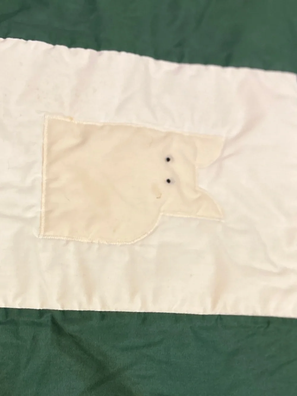 Handmade Green and White Cat Patchwork Quilted Wall Hanger 36” x 28”